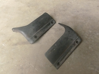1998 Ford Expedition XLT - Lower Fender Trim